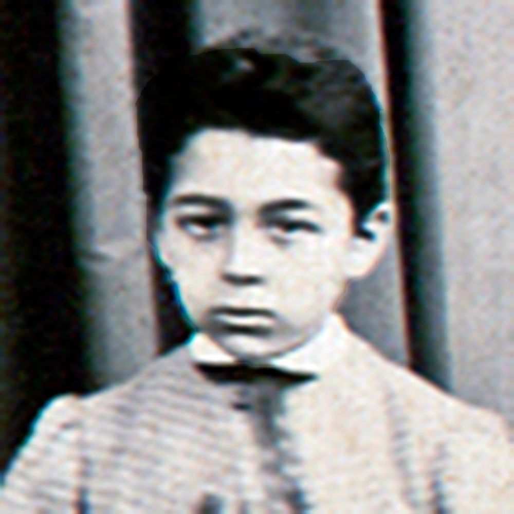 Alfredo Bensaude als ungefähr Zehnjähriger . Ausschnitt aus einem Familienfoto von 1866.